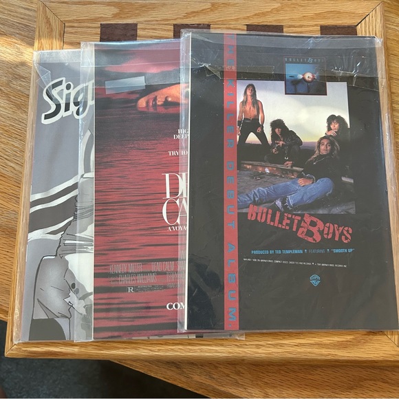 Vintage DC Comic Bundle - Including 1st Issue of Blackhawk. Very Cool Graphics - Picture 3 of 16